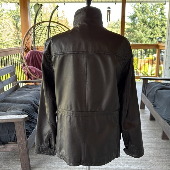 Gap Edition | Leather Jacket - Picture 5 of 13